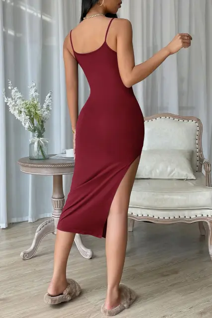 Kadın Bordo Yırtmaçlı Diz Altı Vücüdu Saran Gecelik H110446 — görsel 2