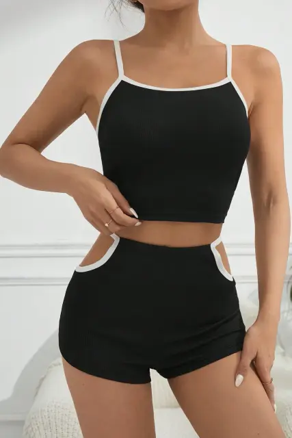 Kadın Siyah Beyaz Şortlu Cut-Out Detaylı Gecelik Takımı H110470 — görsel 5