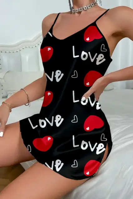 Love Desenli Siyah Saten Gecelik — görsel 3