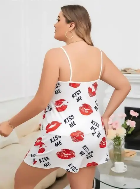 Büyük Beden Kiss Me Öpücük Desen Pamuklu Şortlu Pijama Takımı — görsel 3