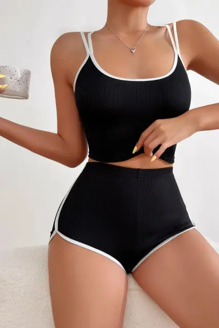 Kadın Siyah Beyaz Çapraz Lastik Detaylı Kaşkorse Şortlu Gecelik Takımı H11049 — görsel 3