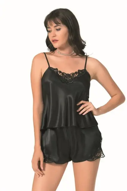 Şık Tasarım Yumuşak Dokulu Dantel İşlemeli Siyah Saten Babydoll Şort Takımı — görsel 1
